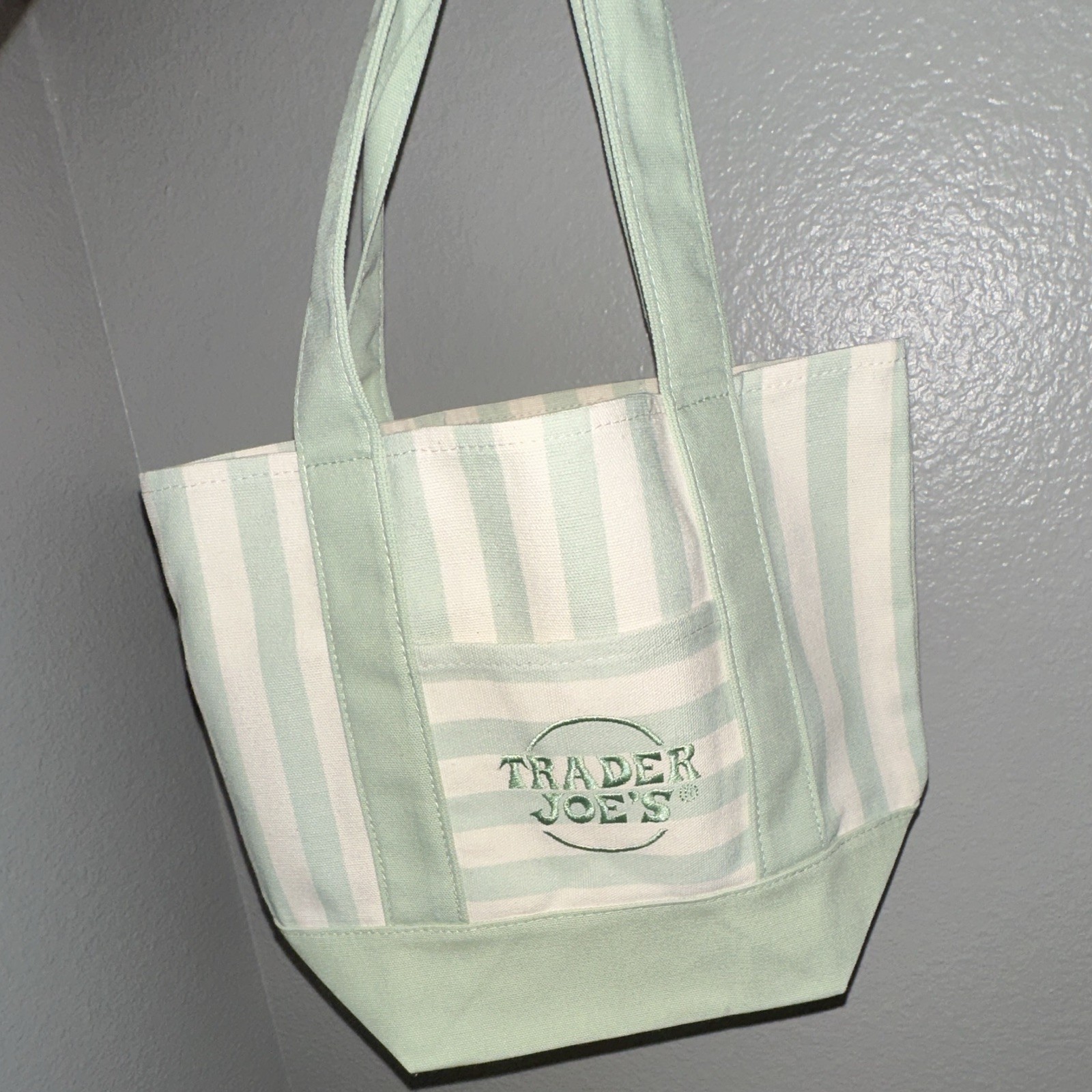 NEW Trader Joe’s Green & White Striped Canvas Tote Bag Small Reusable 13x6x11in
