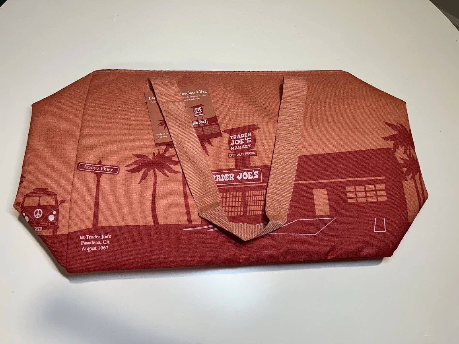 Trader Joe’s Insulated Tote Bag in Peach 8 Gal Large 2025 LIMITED EDITION NWT