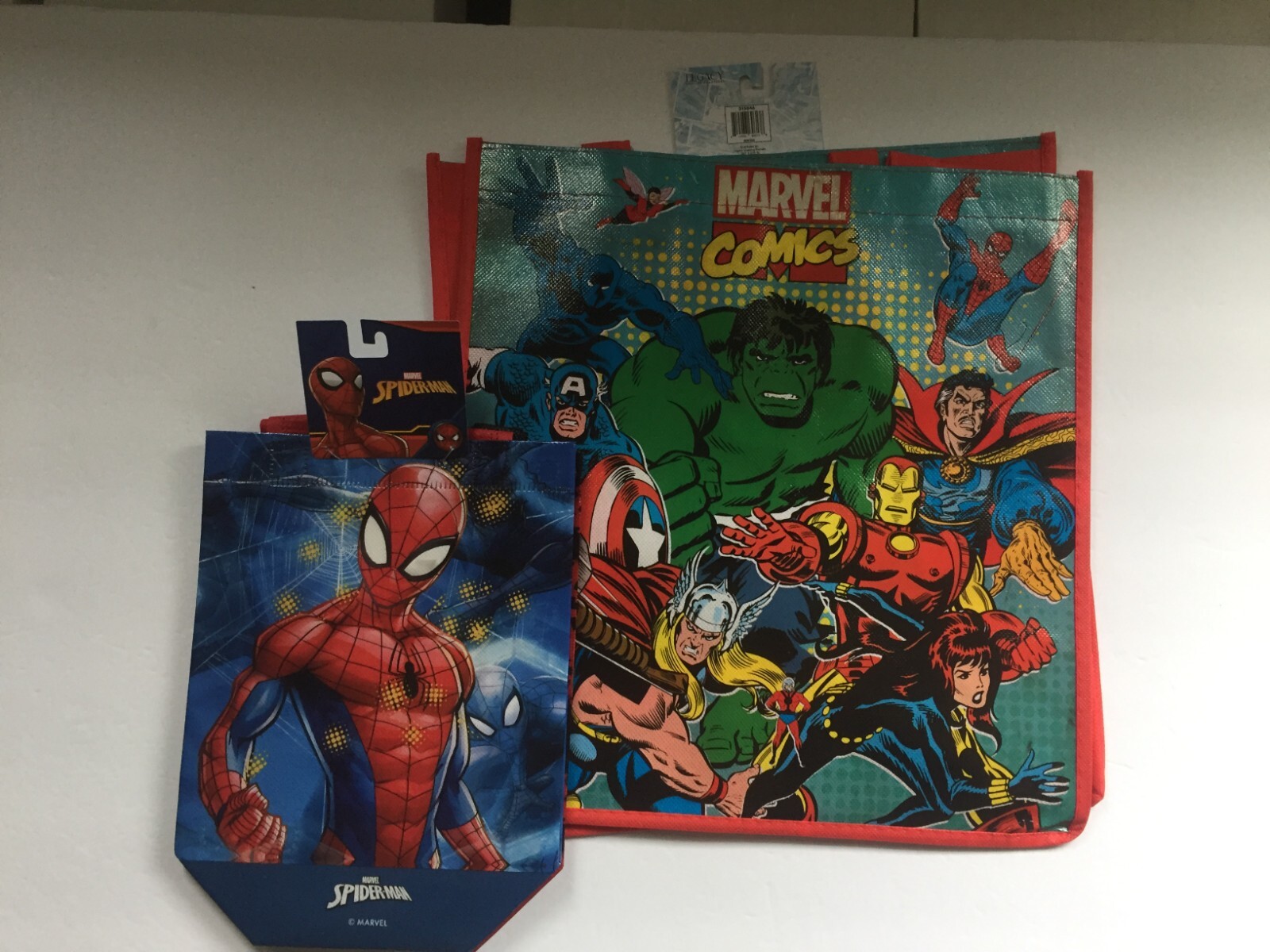 New Marvel Avengers & Spider-Man 13” x 12” x 6” Reusable Tote Bag & 2 Small