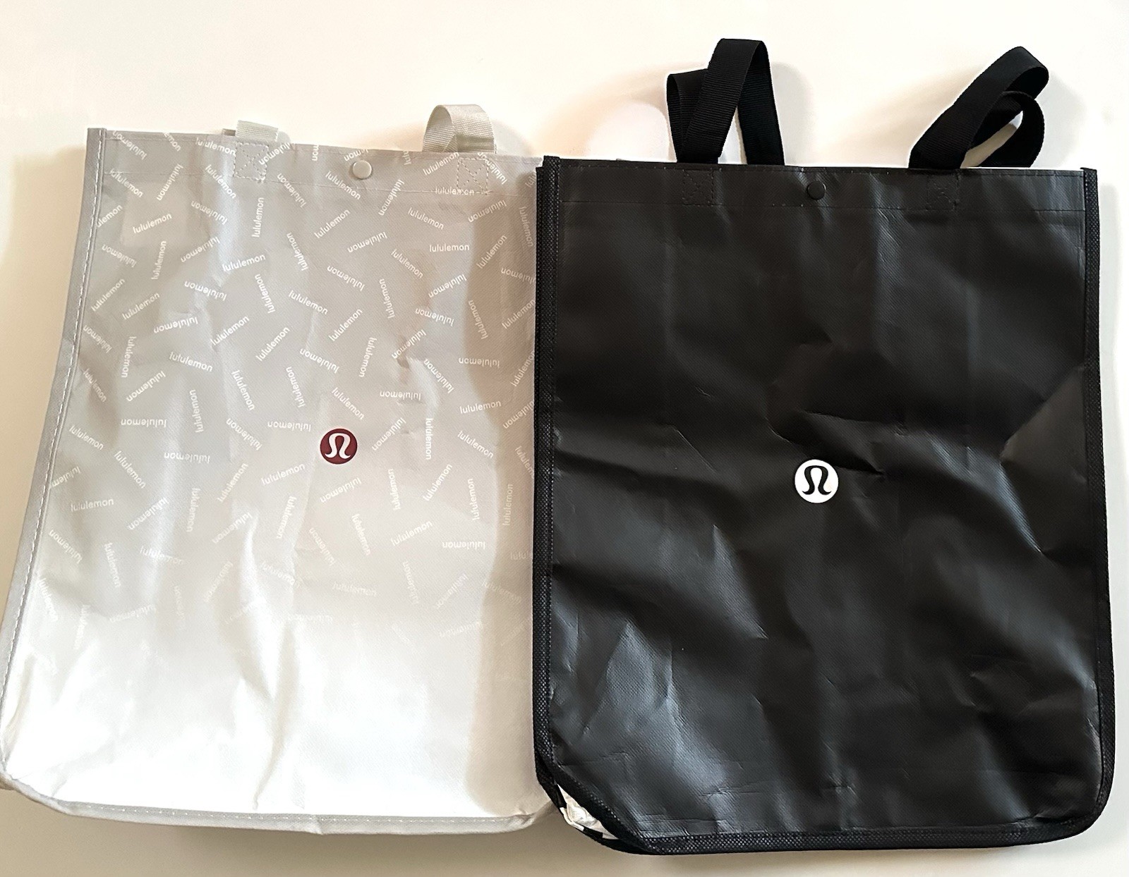 Qty of 2 Lululemon Reusable Tote Shopping Bag BLK/GREY LARGE 14″x16.5″x6.6″