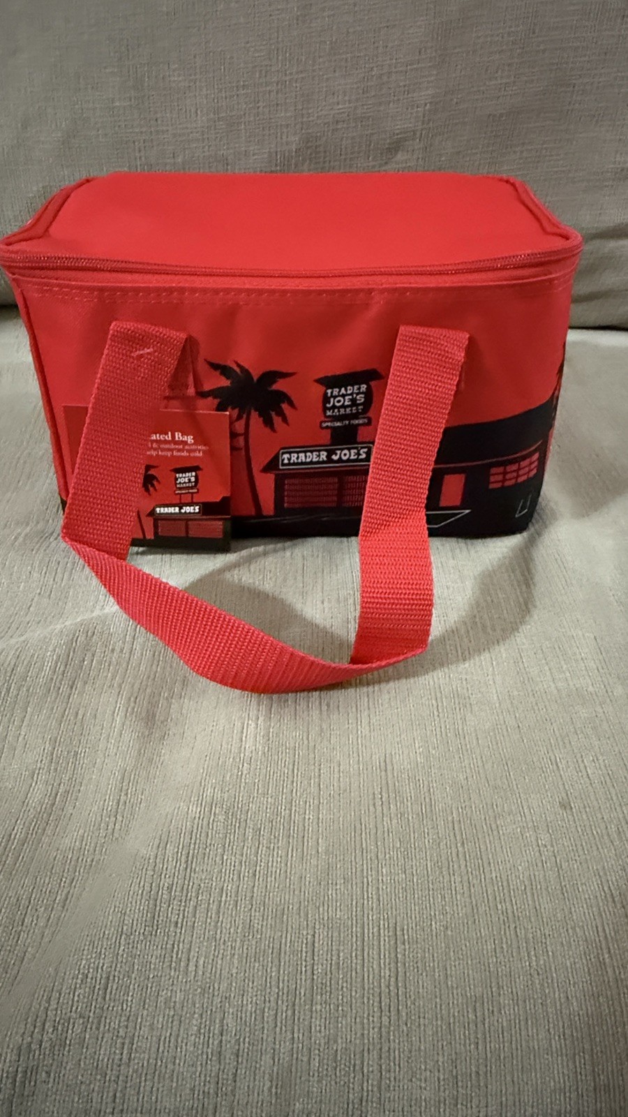 Trader Joe’s Mini Insulated Cooler Tote Bag Red Limited Edition Holiday 1.5 Gal