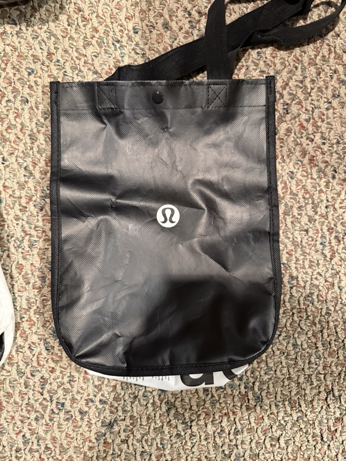 Lululemon Reusable Tote Bags 7 Small 2 Large Bags Various Colors