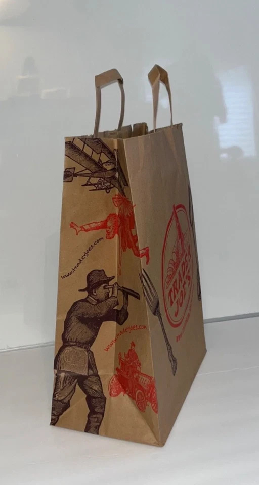 22 TRADER JOE’S BROWN PAPER GROCERY SHOPPING BAGS Size 20″ inch handles reusable