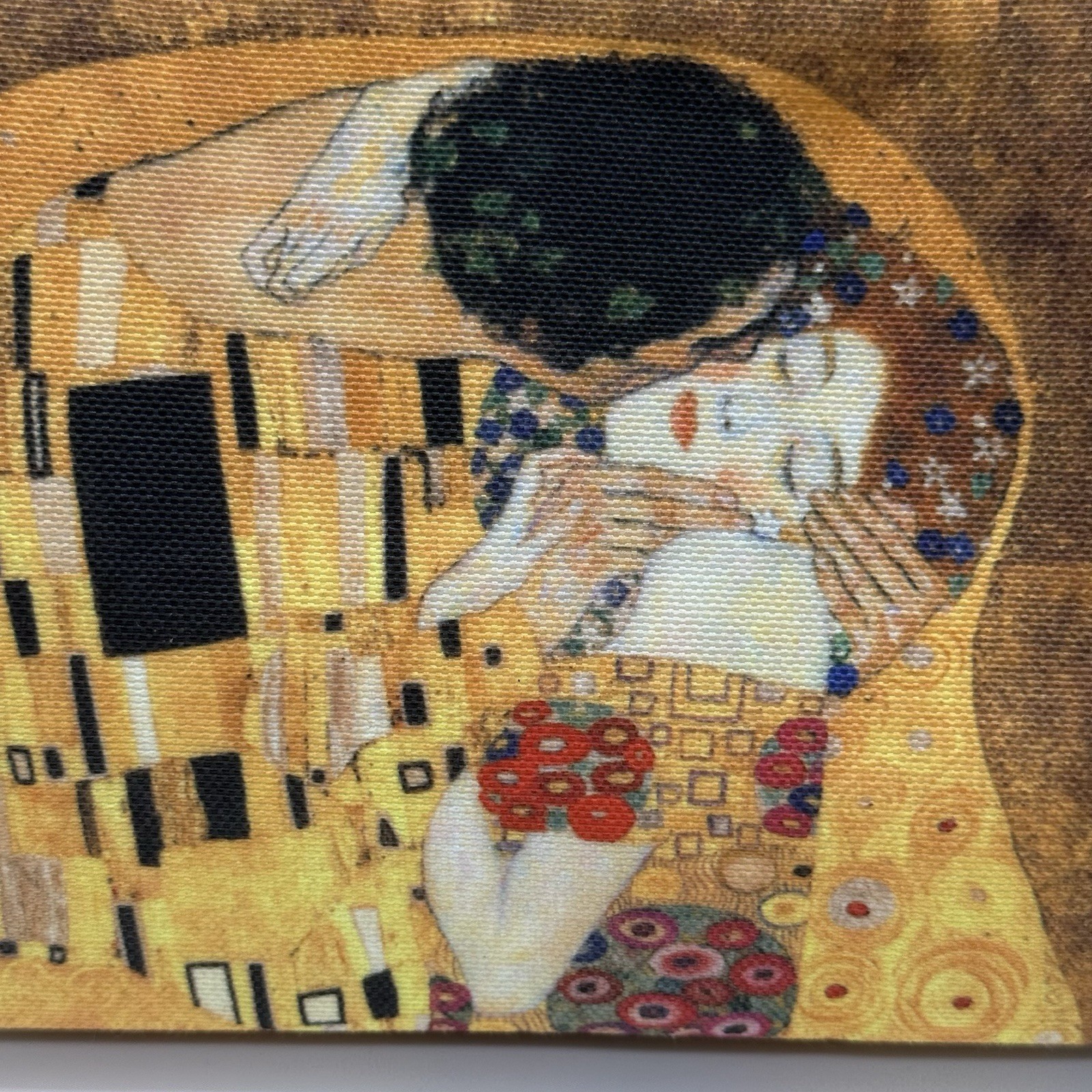 Plumeria The Museum Collection Gustav Klimt ‘The Kiss’ Canvas & Leather Bag 10×5