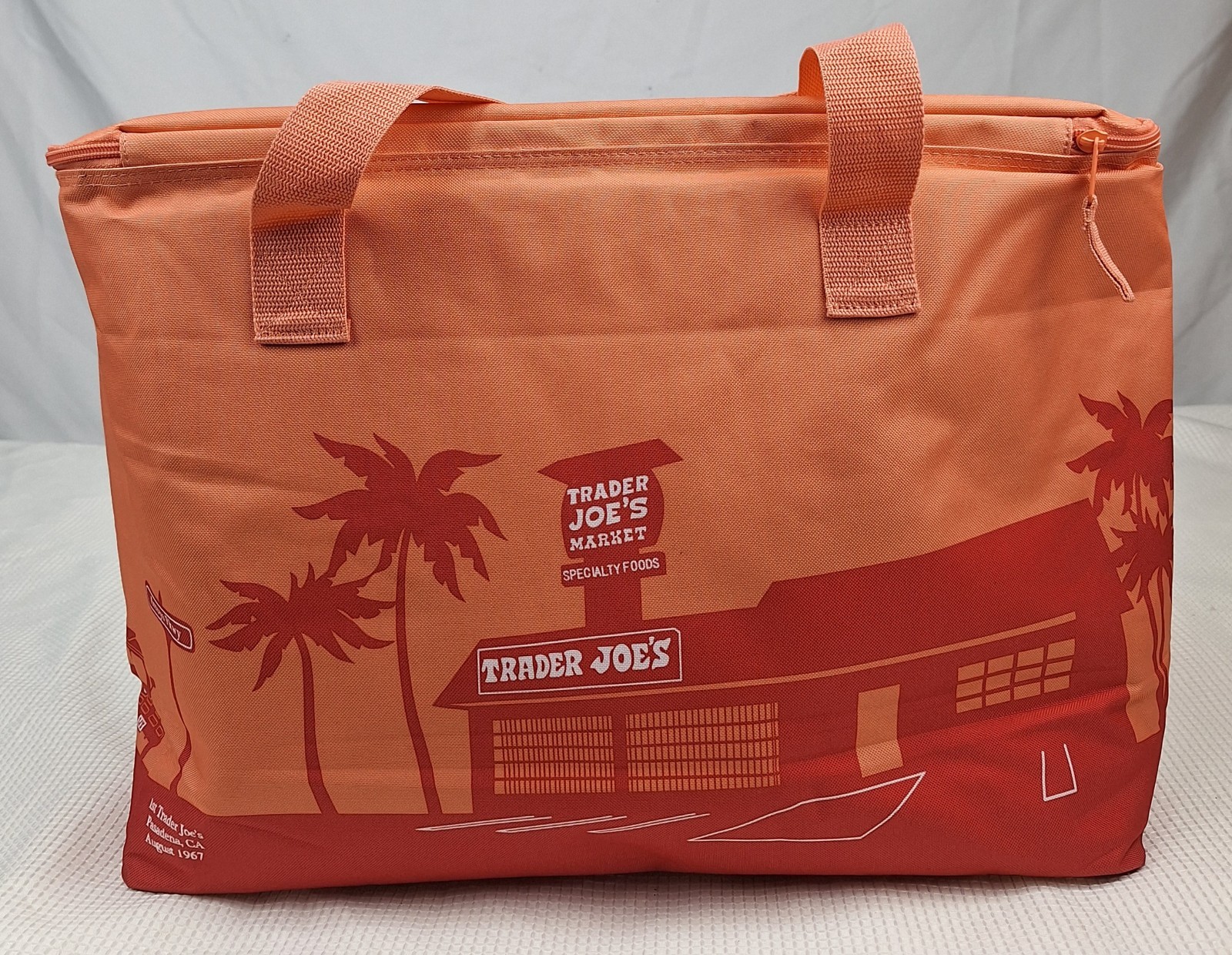 Limited Edition Trader Joes Large Insulated Reusable Tote Bag Peach