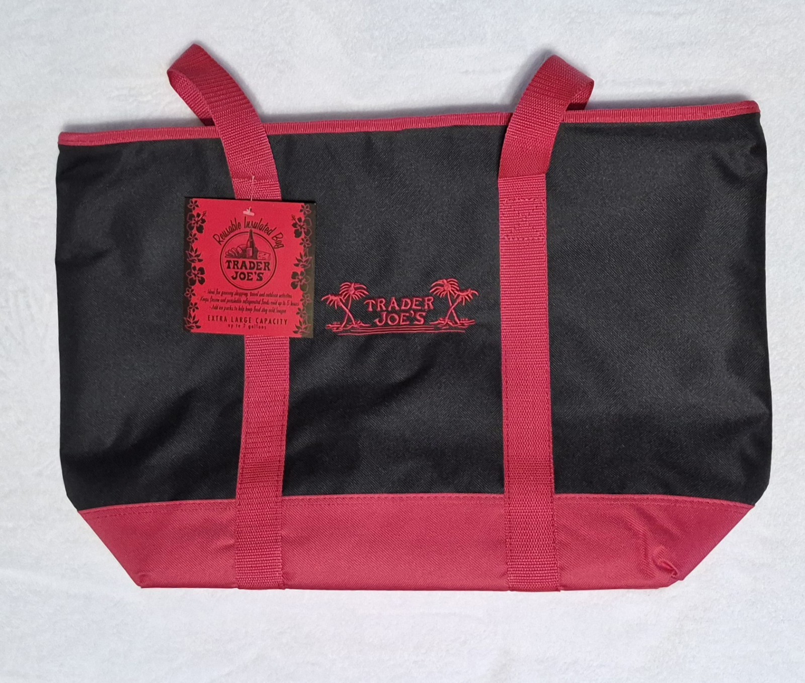 Brand NEW Large Trader Joe’s Insulated Zip Tote 7 Gallon Extra Large Capacity