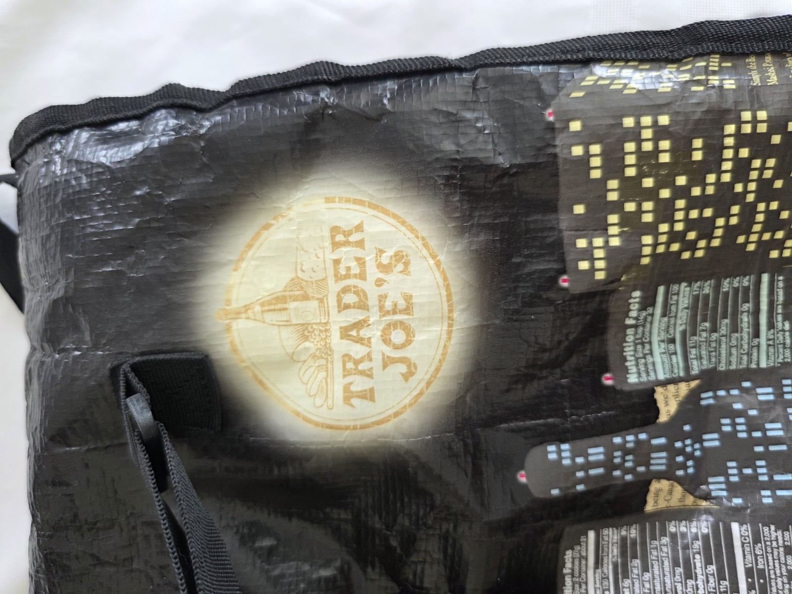 Trader Joe’s Rare & Discontinued Insulated Nocturne Night View Roller Tote Bag