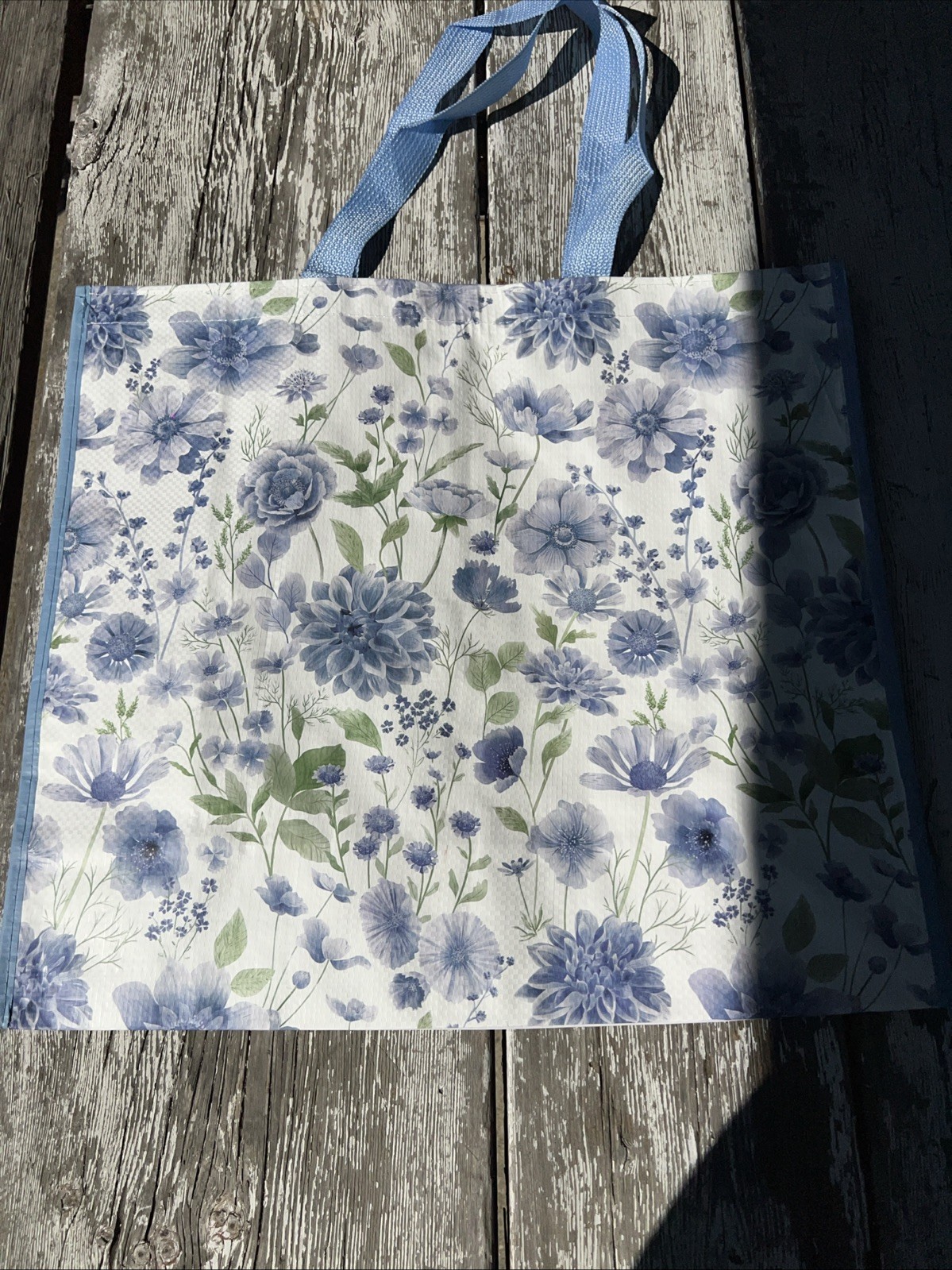 REUSABLE SHOPPING TRAVEL TOTE BAG FLORAL🦋 ECO FRIENDLY TJX NEW