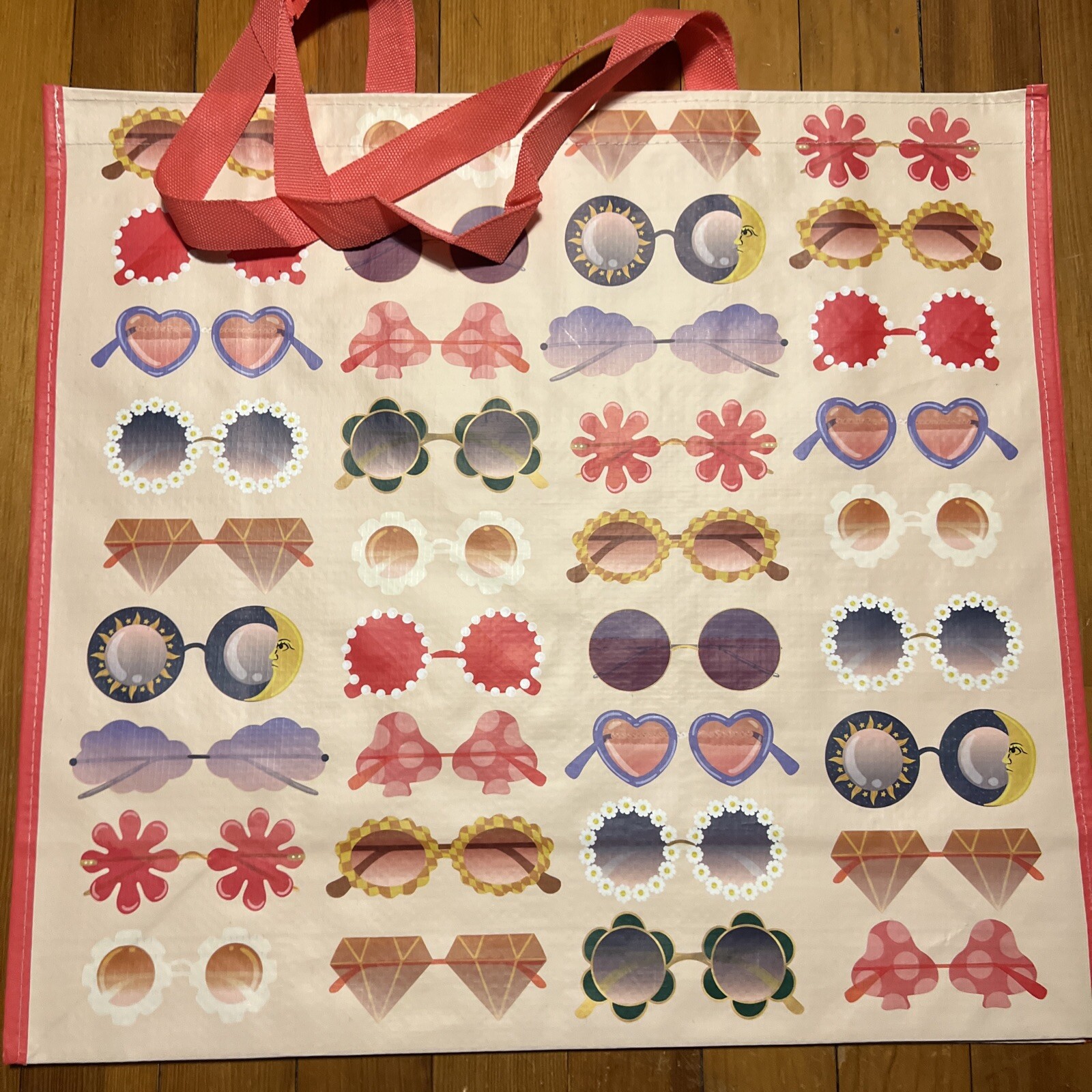NEW TJX Large Reusable Shopping Bag – Beautiful Design! GLASSES 👓 To Cool 😎