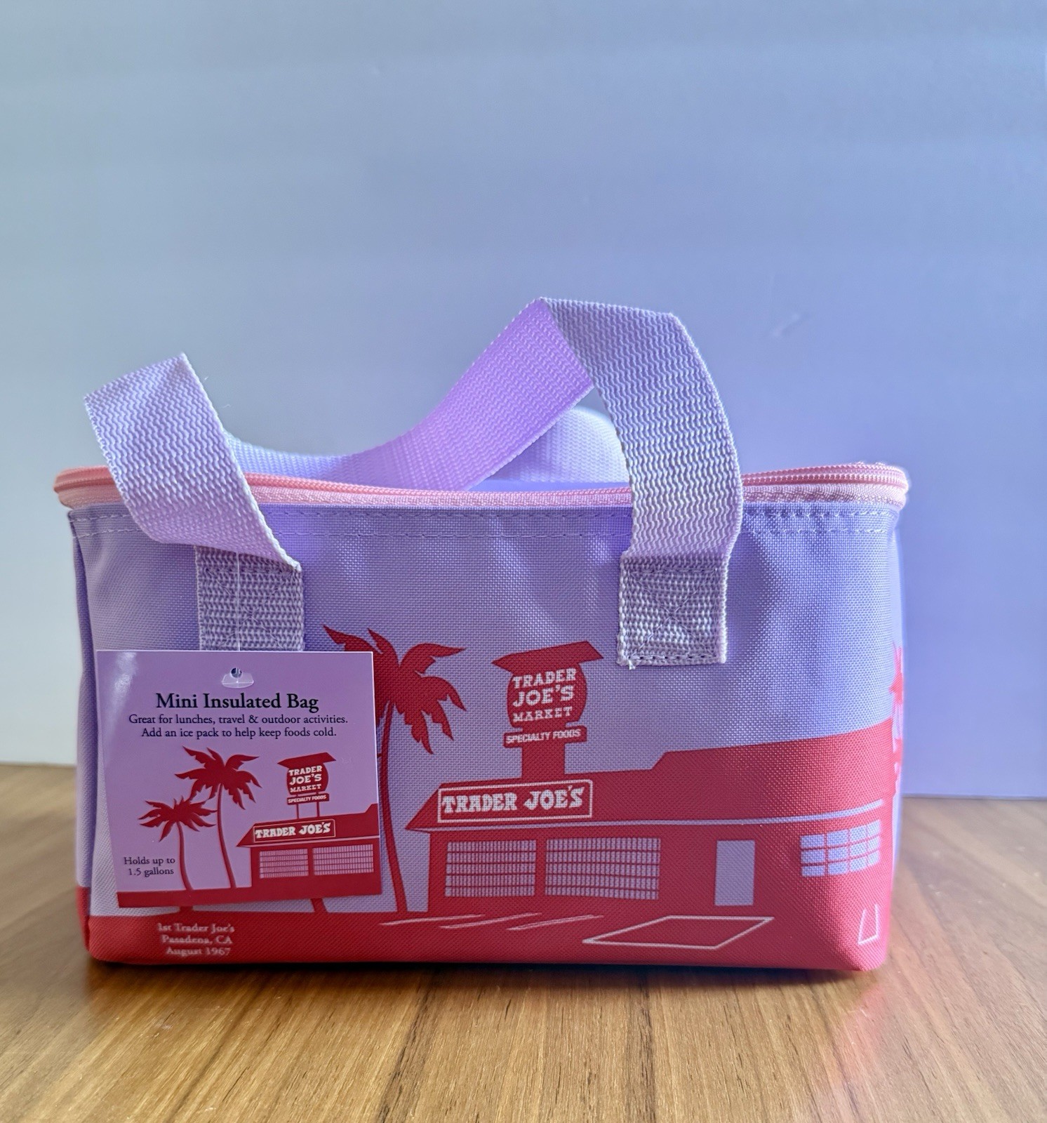 Trader Joe’s PURPLE PINK Palm Tree Mini Insulated Cooler Bag NWT Limited Ed 2026