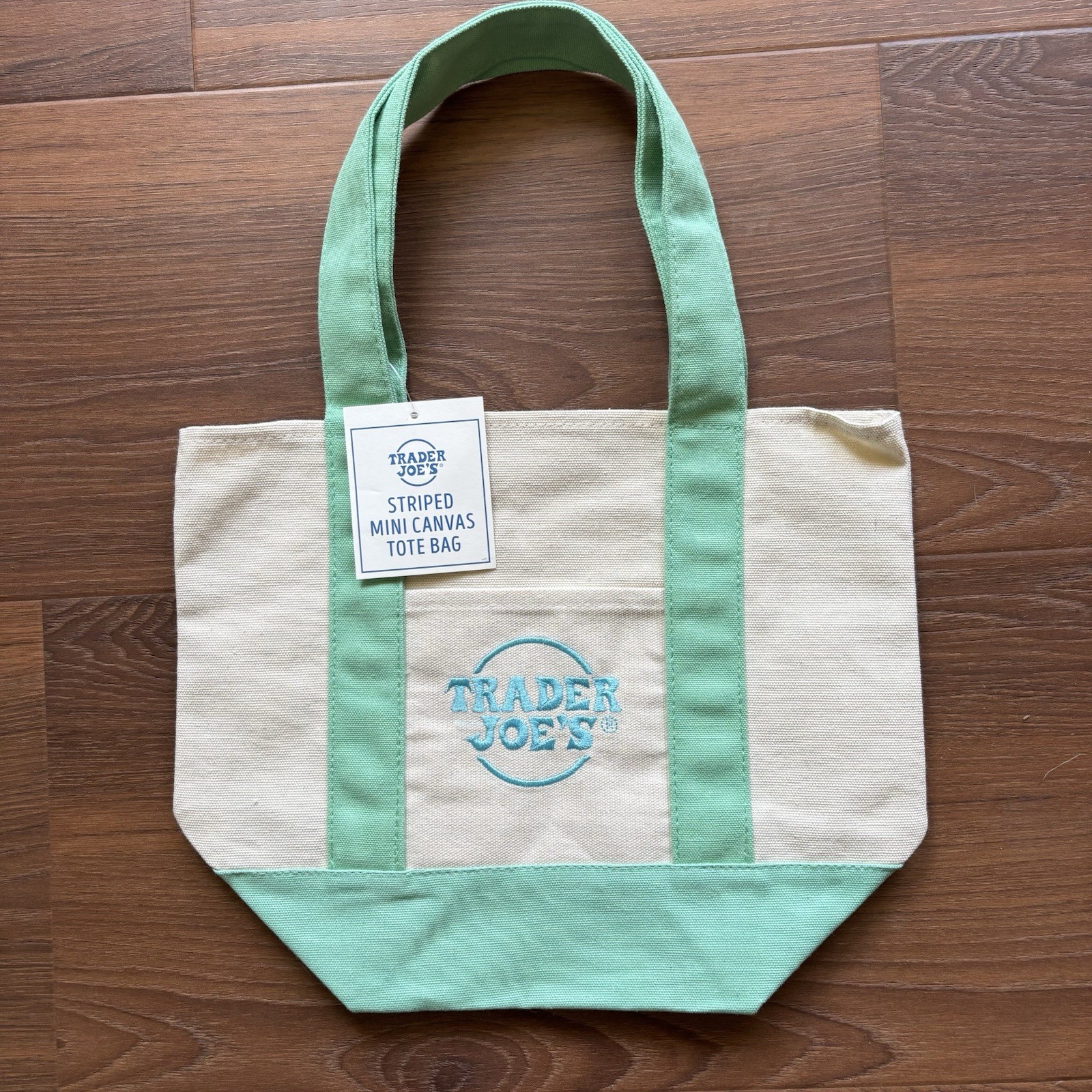 Trader Joe’s mini spring tote bag in light green (13 x 10 inches)—NWT
