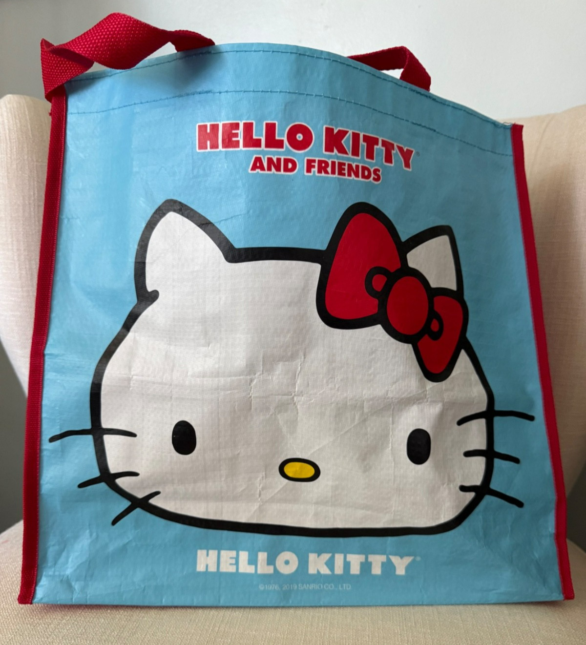 World Market HELLO KITTY tote bag reusable gift grocery shopping tote blue red