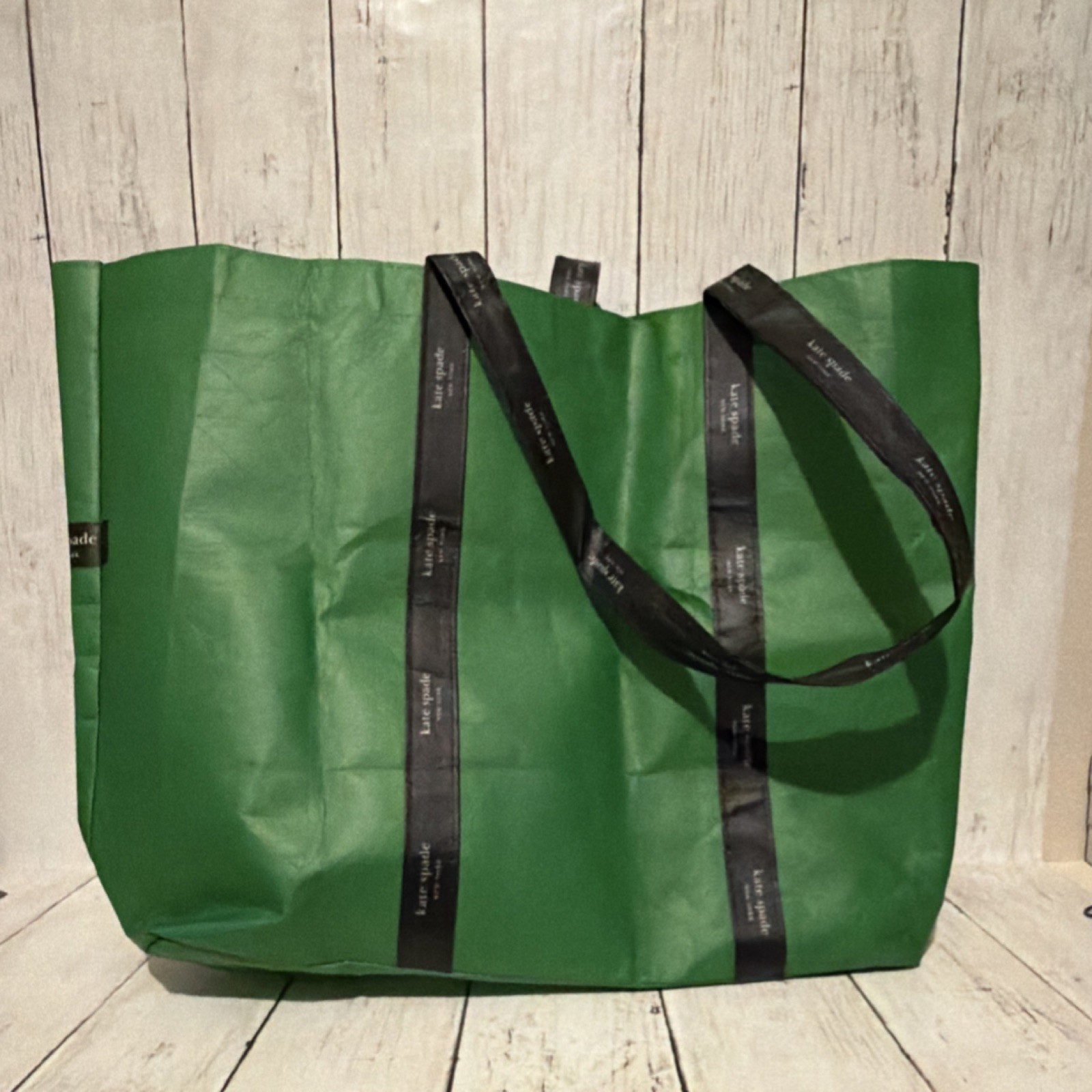 Kate Spade Green Nonwoven Foldable Reusable Shopping Bag 17x13x7 in