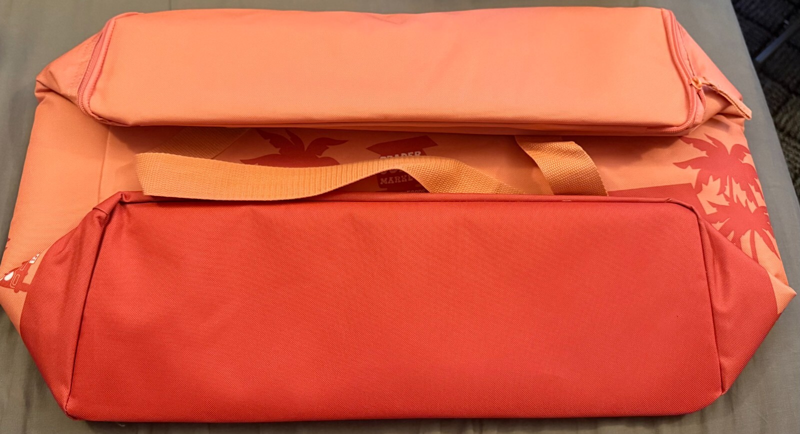 Trader Joe’s Large Peach Reusable Insulated Shopping Bag NWT