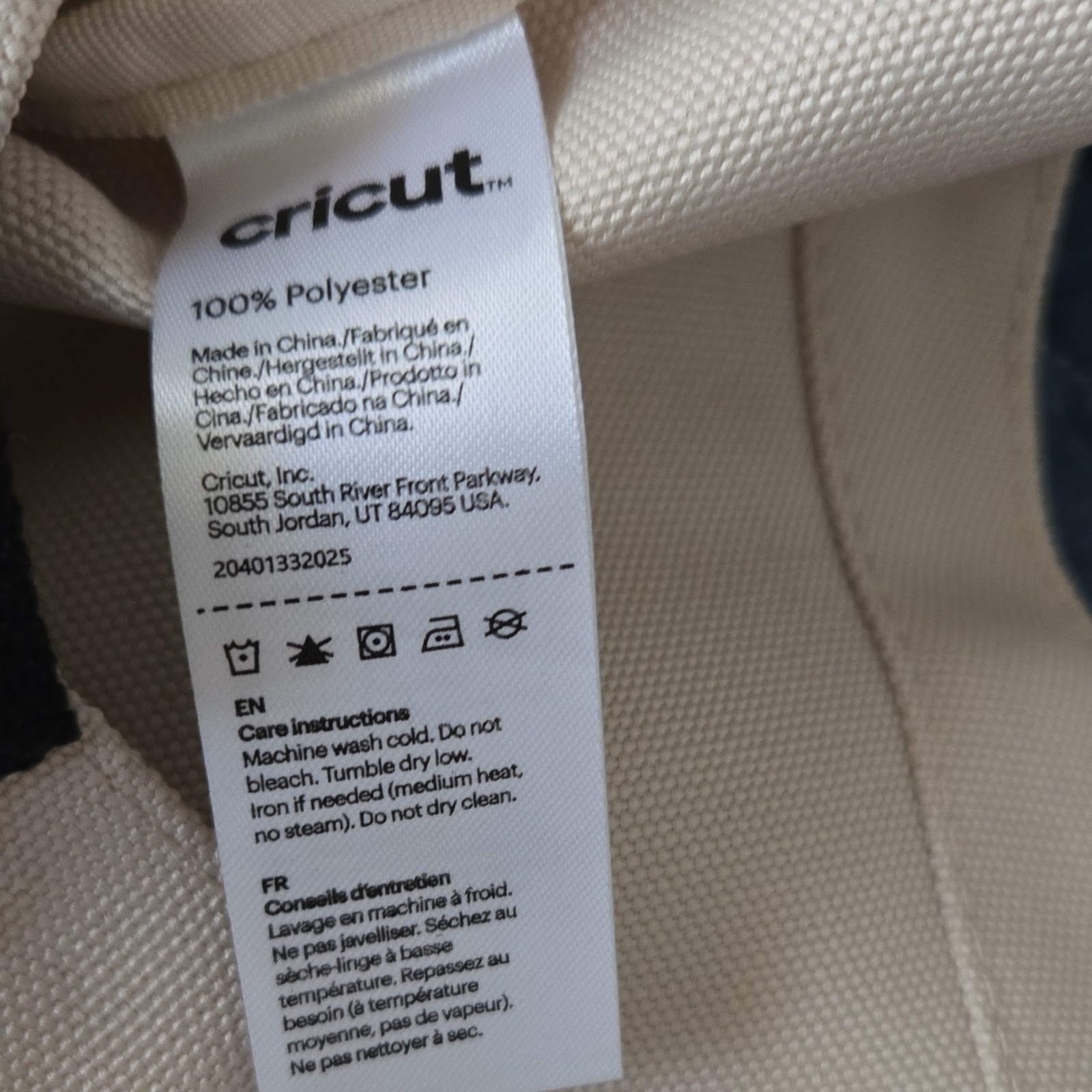 13.5 X 14″ Cricut Foldable Polyester Reusable Shopping Bag Tote