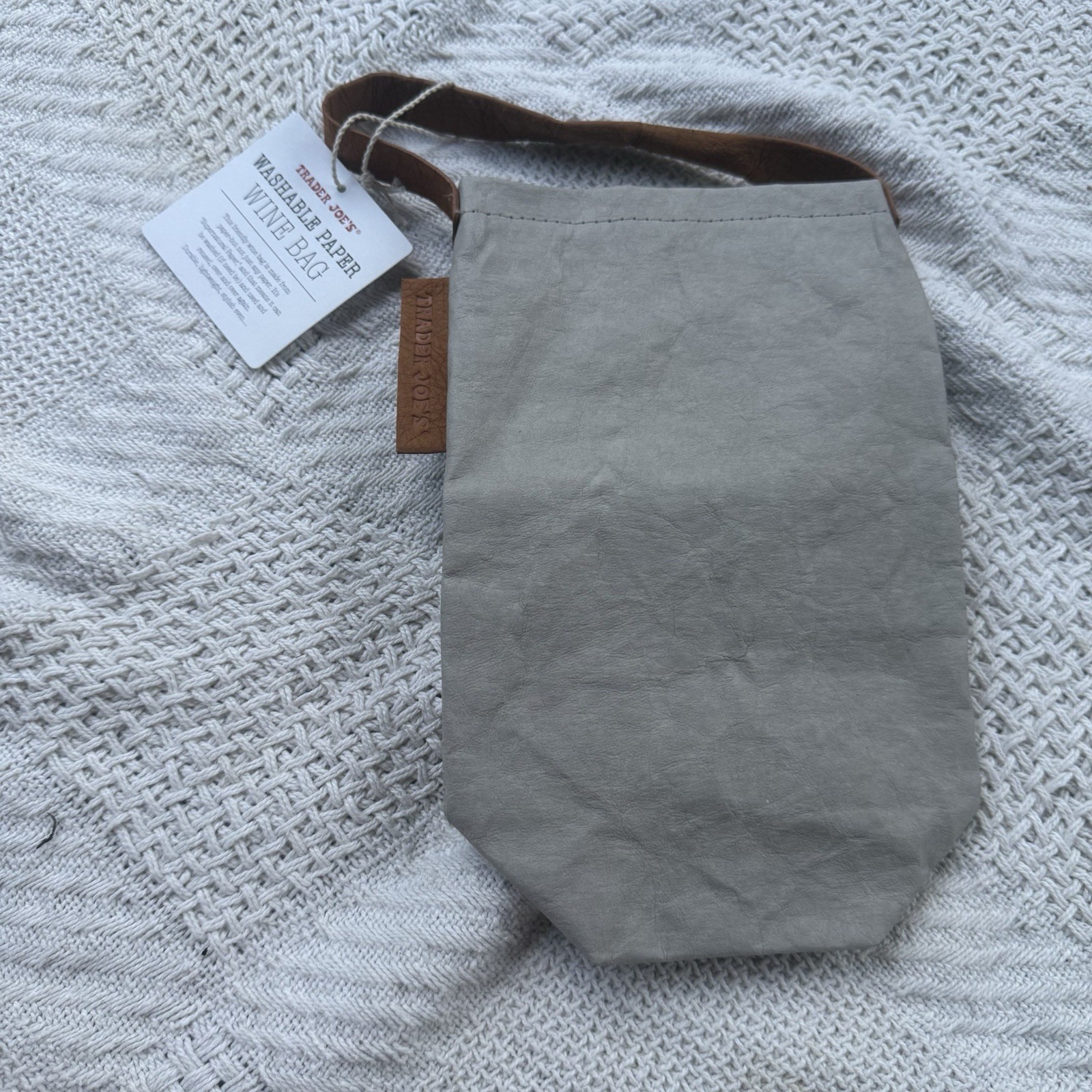 New Trader Joe’s Gray Washable Paper Wine Bag Limited Edition Reusable Tote