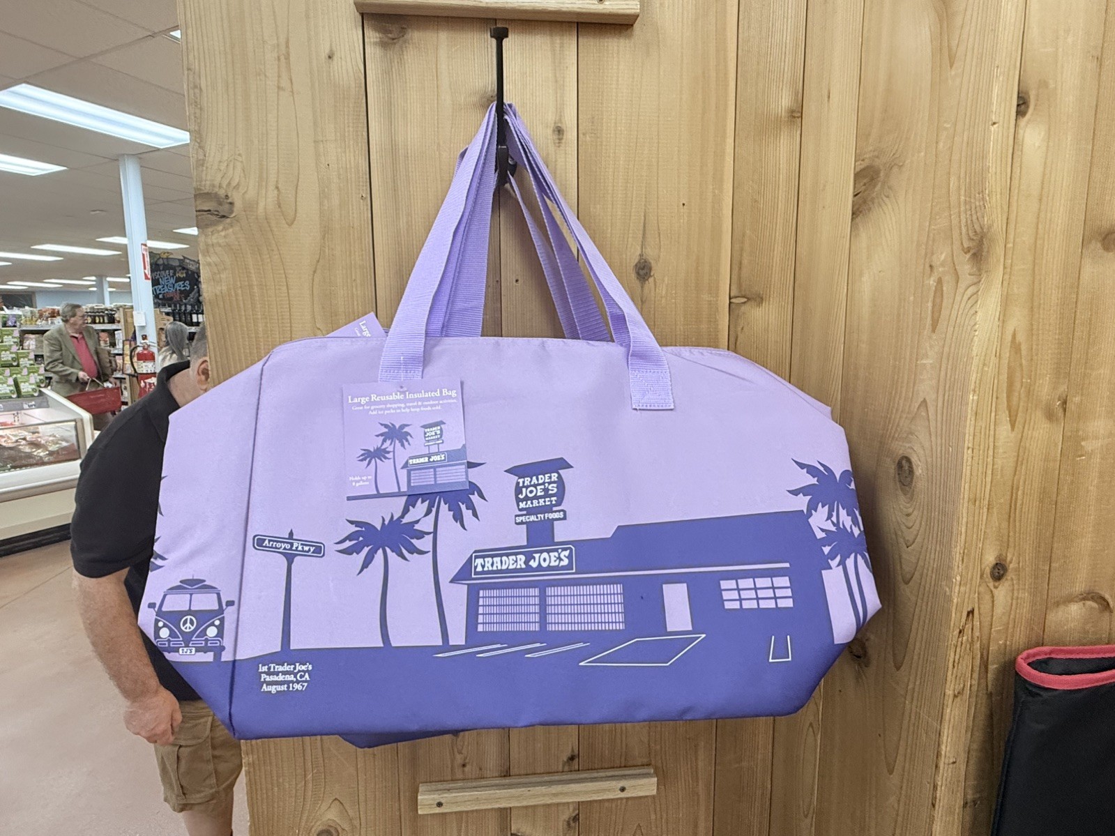 Trader Joe’s NEW SPRING 2026 RELEASE PURPLE RAIN Large Insulated Bag LIMITED