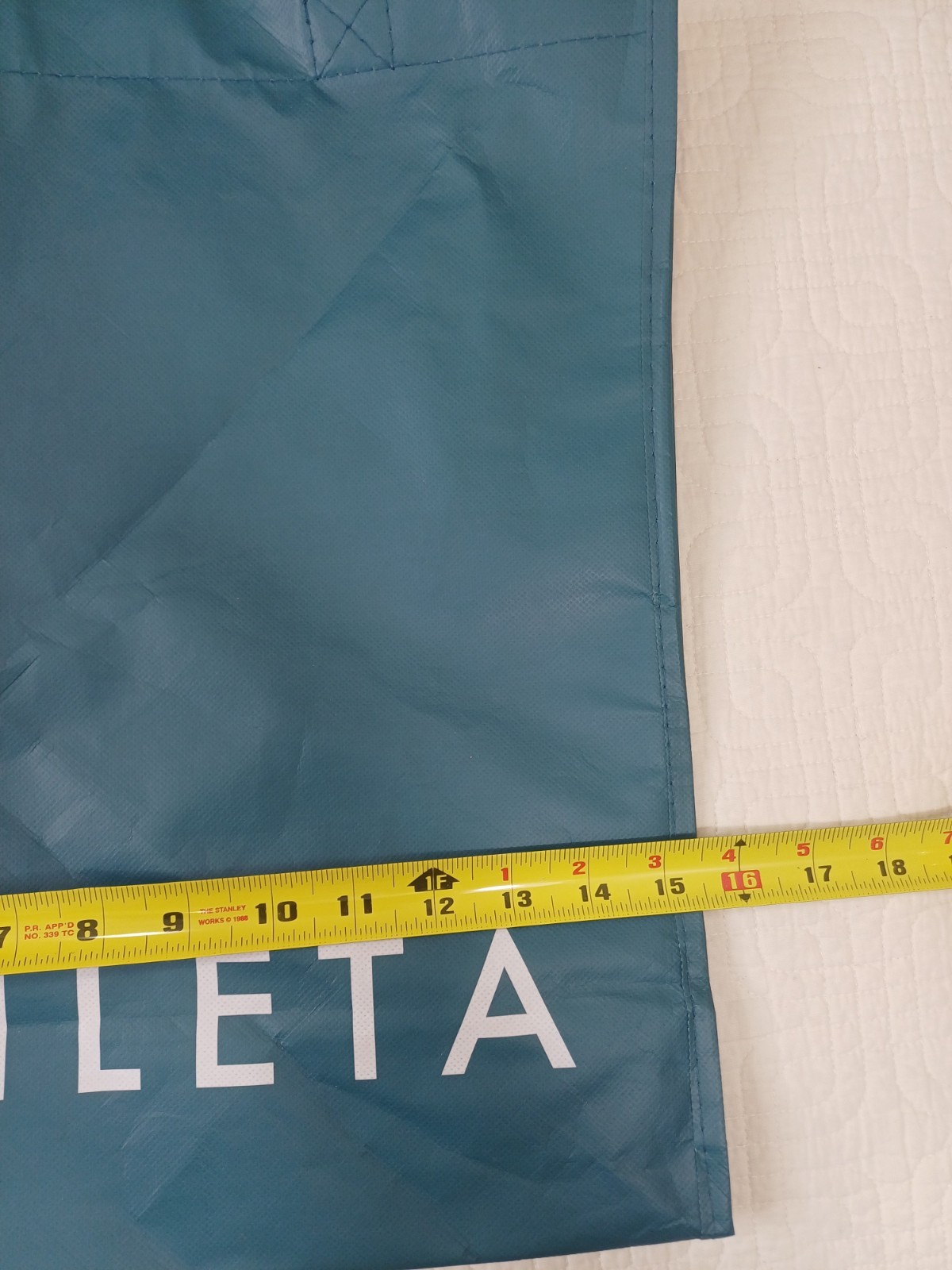 Lot of 4 Lululemon Reusable Shopping Totes Bags (3 Small, 1 Large) And Athleta