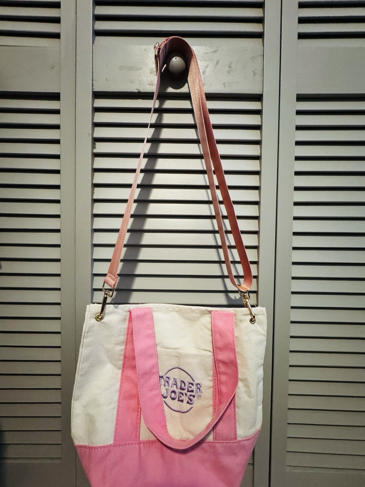 Trader Joe’s Canvas Colorblock Reusable Shopping Bag Pink Beige Adjustable Strap