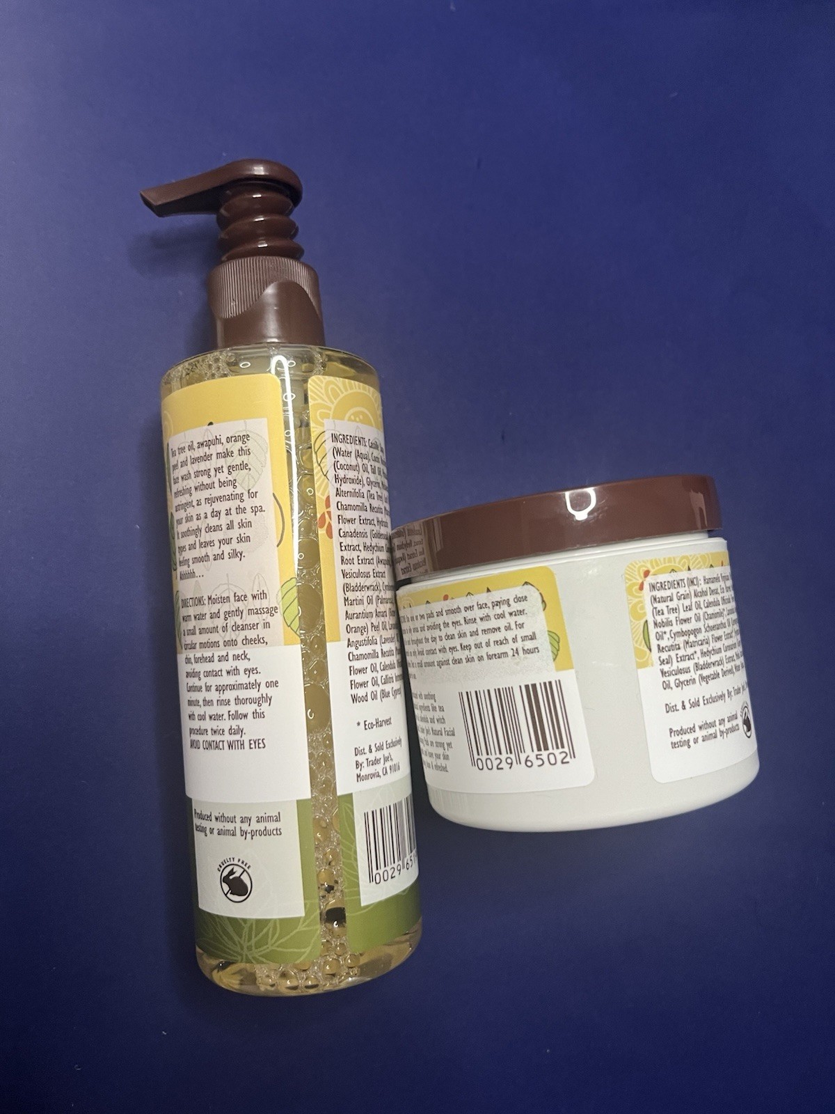 Bundle Of Trader Joe’s Canvas Tote & Tea Tree Face Wash, Cleansing Pads 3 Items