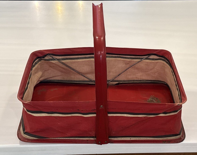 Vintage 1950s Shamrock Metal Canvas Shopping Market Basket -Fold-Away-Red