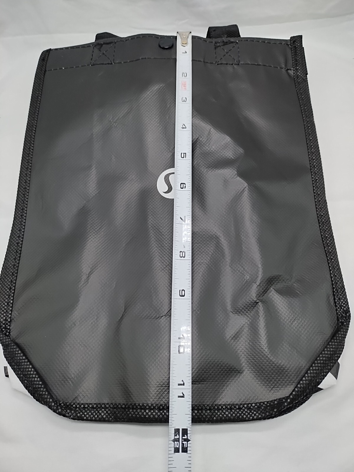 Lululemon Reusable Small Black And White Bag 9″ X 5″ X 12″