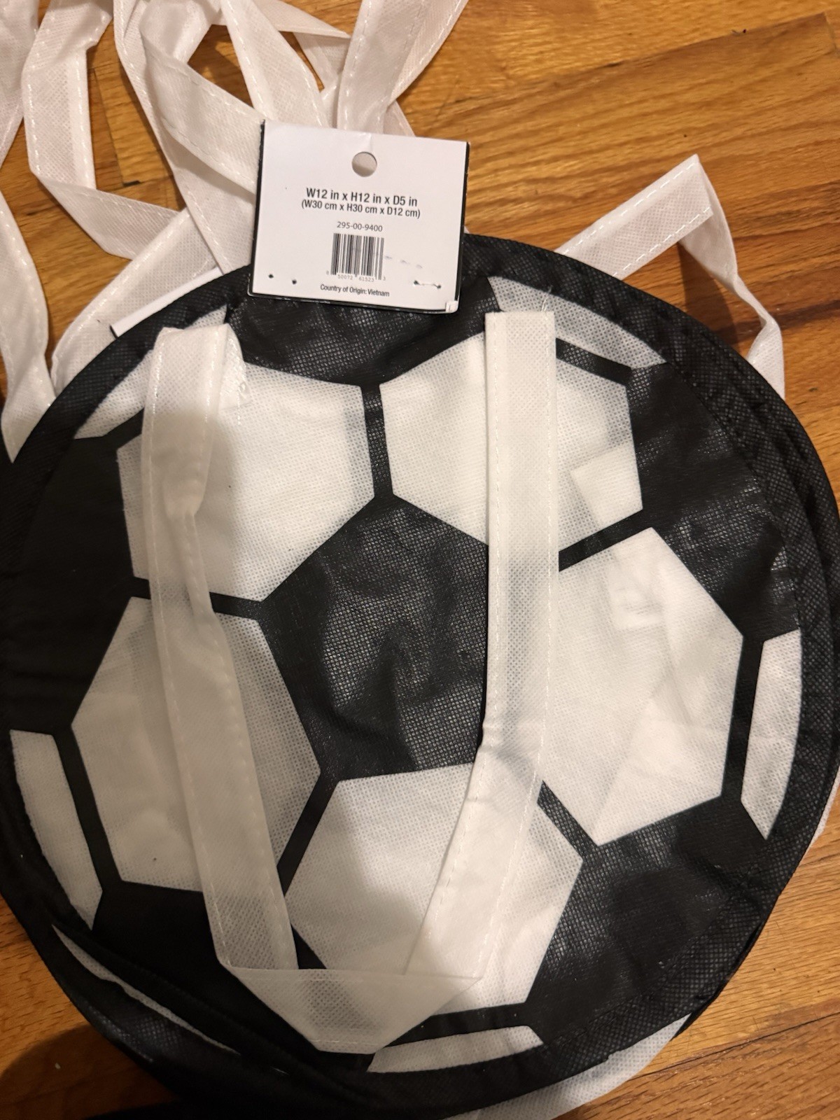Lot of 12 Soccer Ball Reusable Tote Bags – Lightweight W12 in x H12 ìn x D5 in
