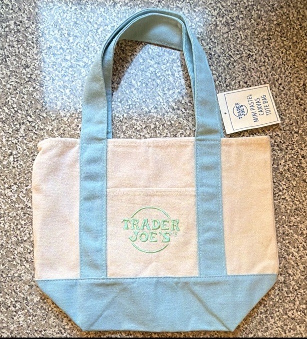 Trader Joe’s Blue/Green Mini Pastel Canvas Tote Bag, Multicolor 10x6x13 in New