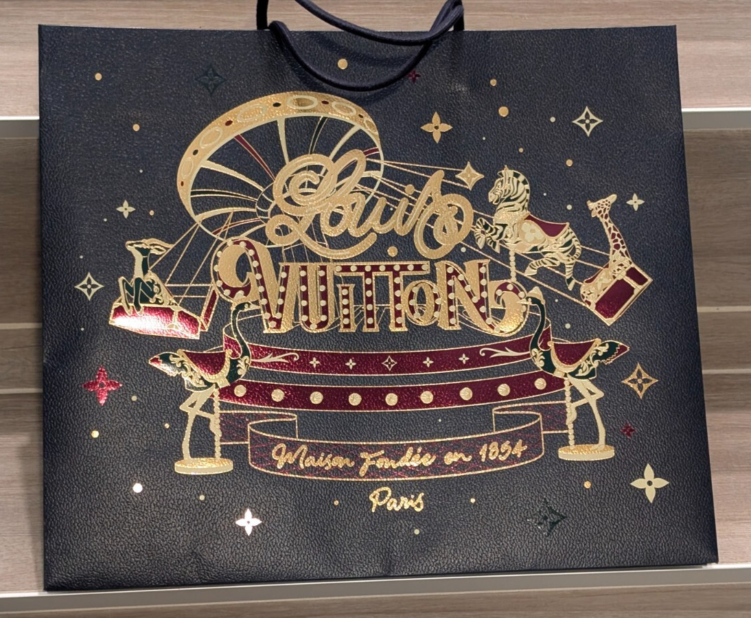 LOUIS VUITTON – Black Christmas Limited Edition Paper Shopping Bag