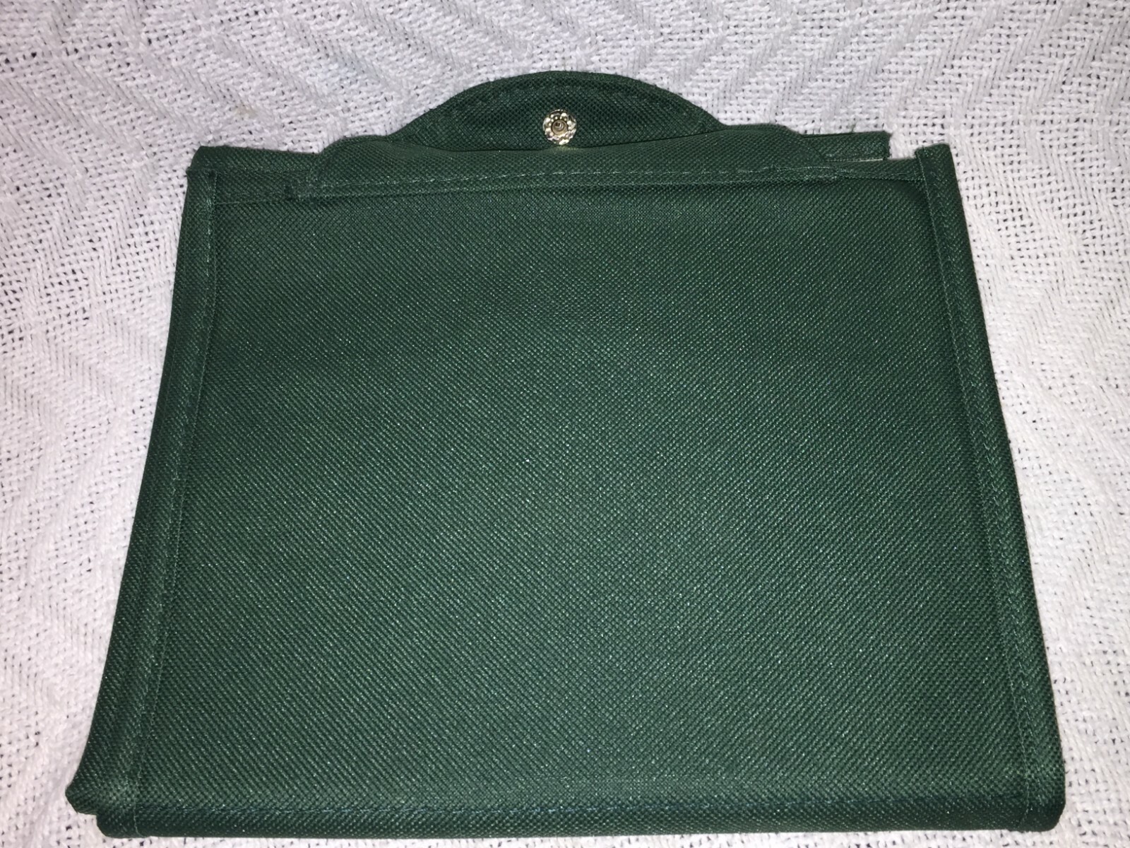 NEW Johnson Plastics Green and Natural Reusable Two Handle Shopping Bag
