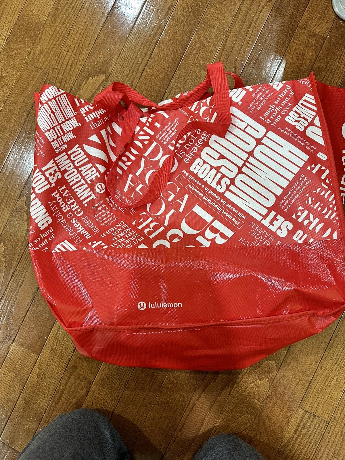 6 X New Jumbo To Small lululemon shopping bag Various Rare Ones