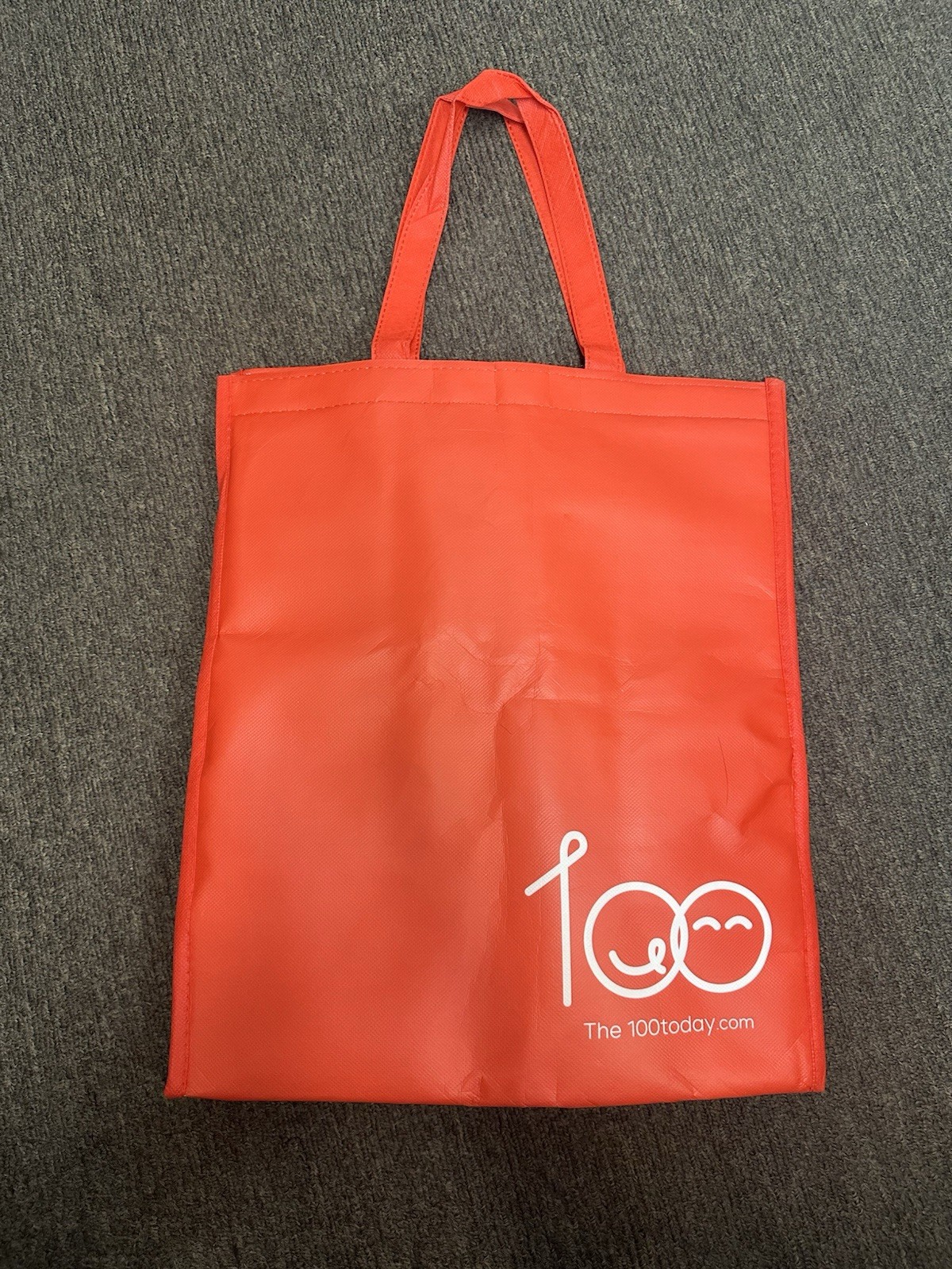 Extra Large Red Insulated Reusable Grocery Tote Cooler Bag, 16.5”x 14”x 8”, New