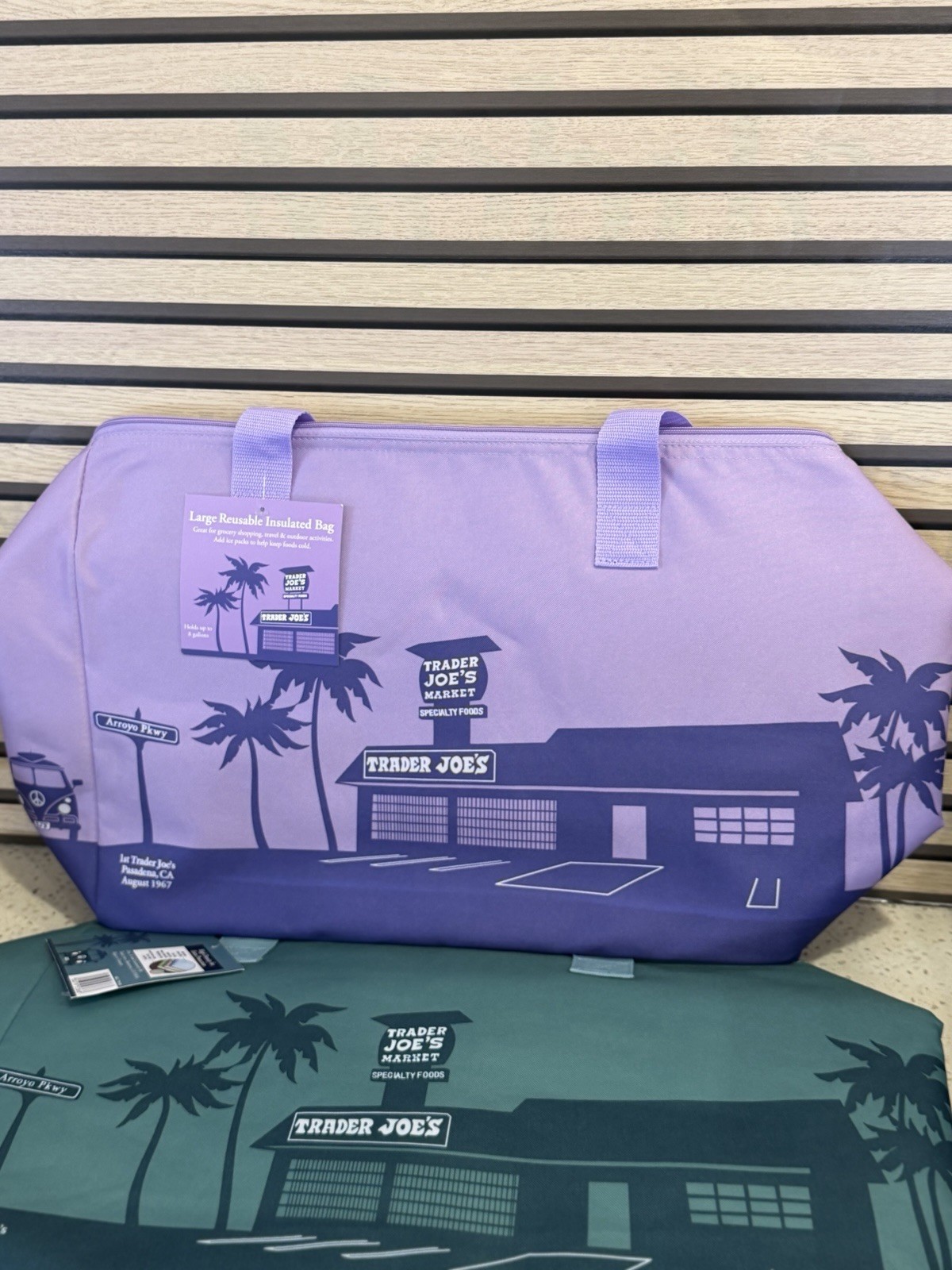 Trader Joe’s NEW Spring Large Insulated Bag.Set of 2, Purple Rain & Dusty Blue