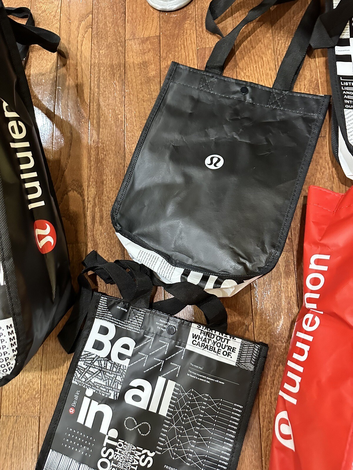 6 X New Jumbo To Small lululemon shopping bag Various Rare Ones
