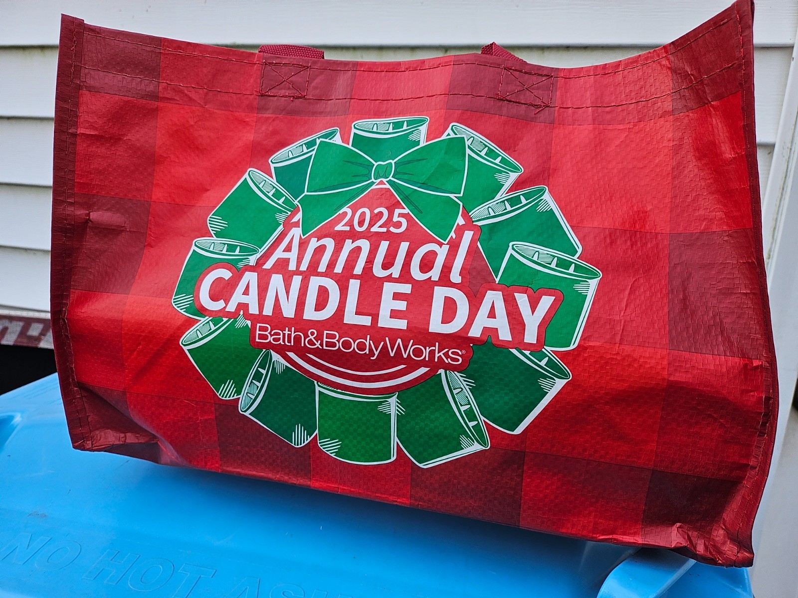 Bath & Body Works 2025 Annual CANDLE DAY REUSABLE TOTE Shopping Bag, Red |