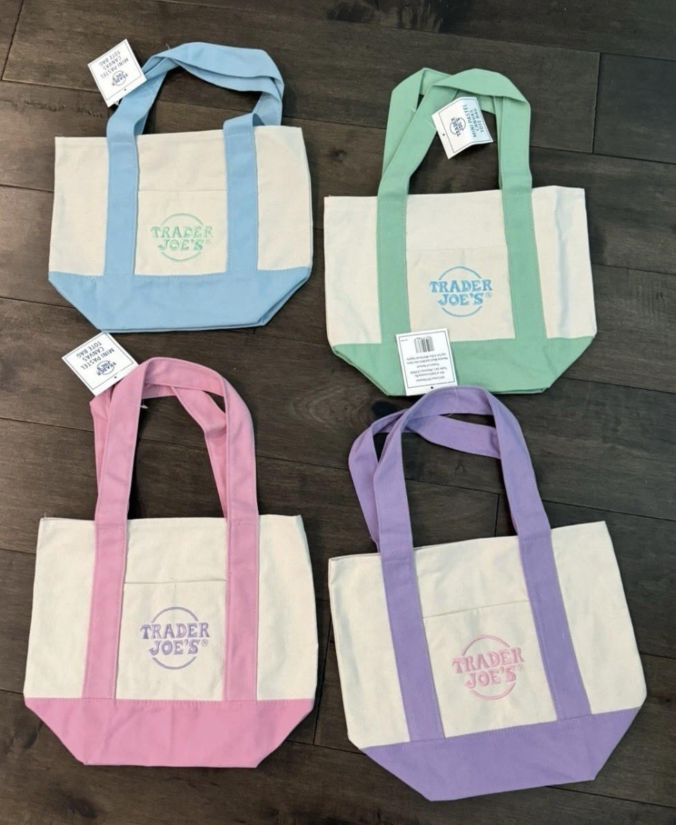 Trader Joe’s Mini Pastel Canvas Tote Bag Set Of 4 NWT Blue Green Pink Purple