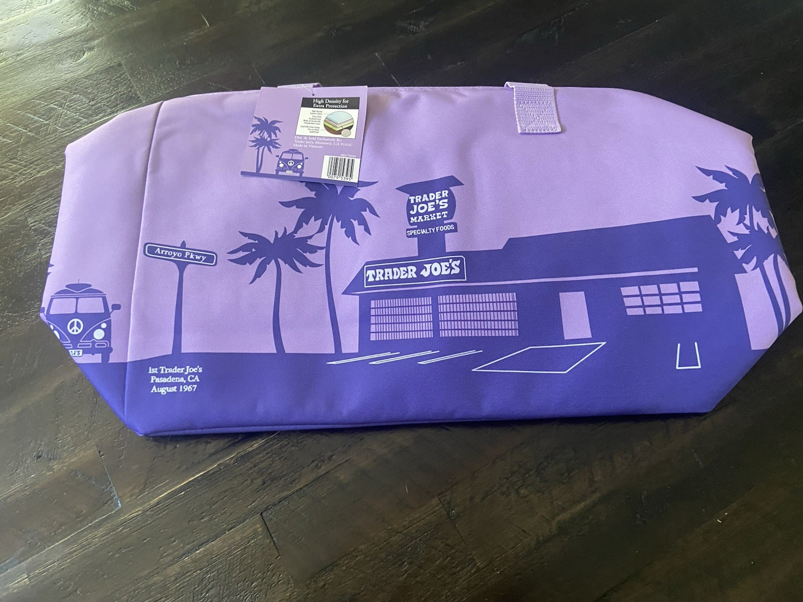 Trader Joe’s Reusable Insulated Large Cooler Bag – Lavender / Purple NEW
