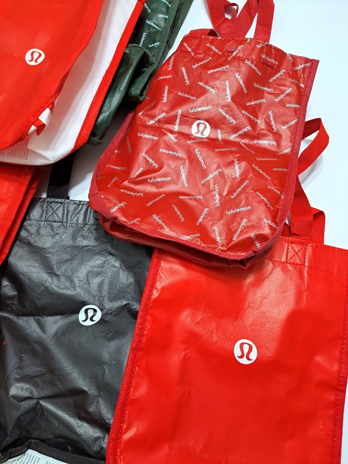 Lululemon Lot of 8 Reusable Shopping Tote Bags Small Medium Red Black White