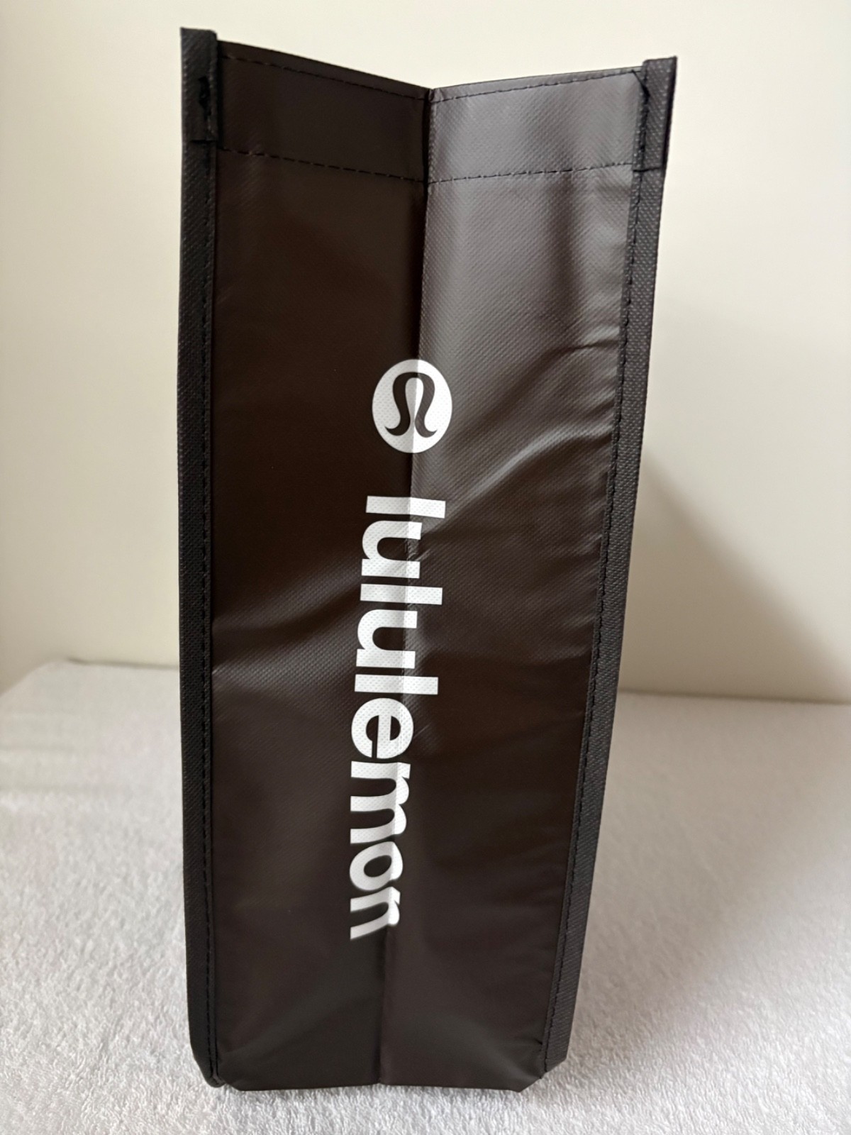 Lululemon Logo Large Reusable Shopping Tote Bag w/ Handles 16.5″ X 14″ NEW Brown