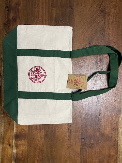 Trader Joe’s Large Tote Bag w/ Green Straps, New w/ Tag, Ships to Canada UK & EU