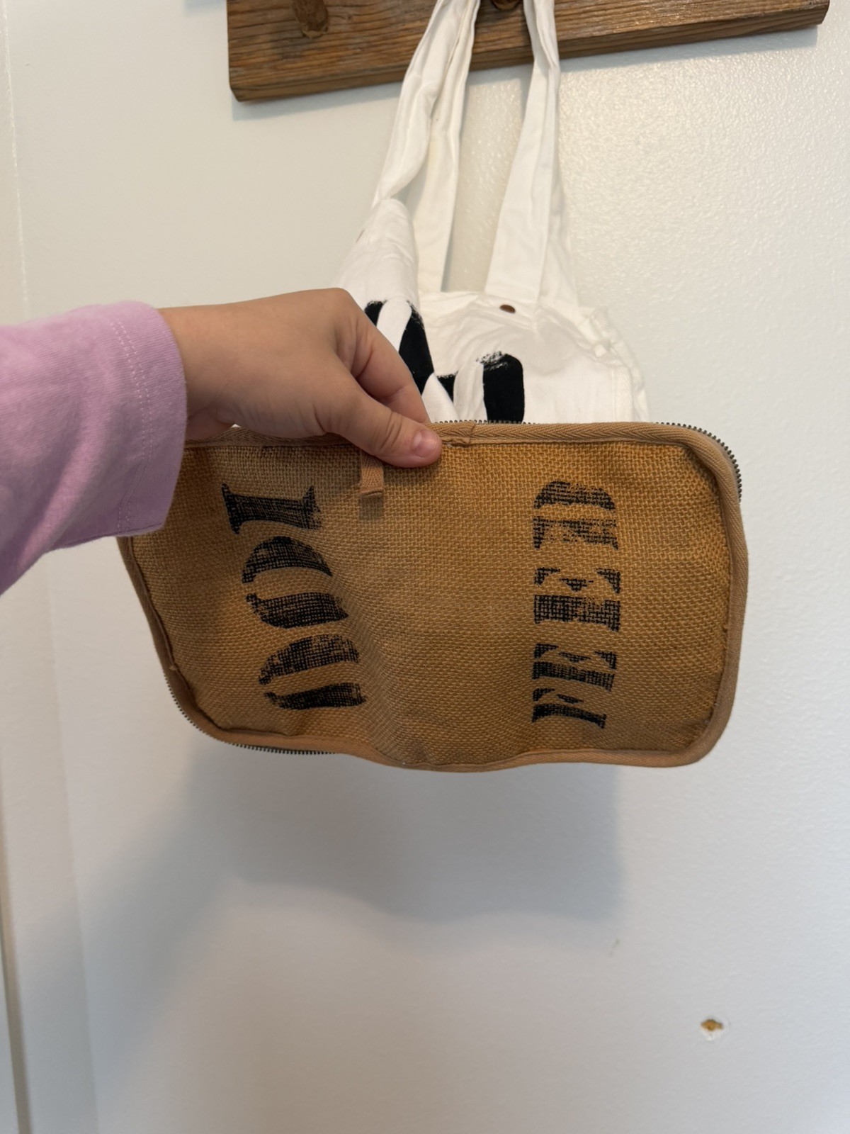 Whole Foods Tote Shopping Bag Reusable Convertible Pouch Feed 100 Cotton-Burlap