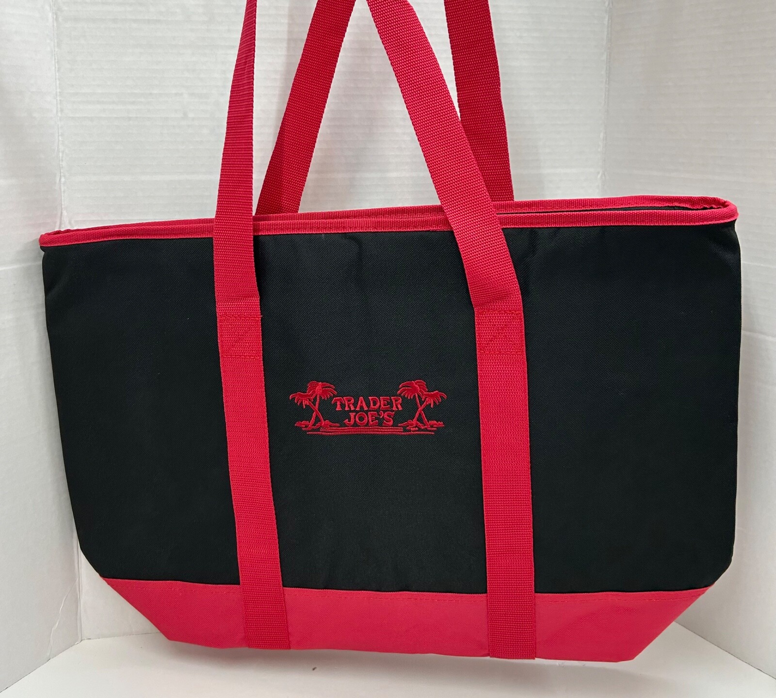 Trader Joe NWT Red Limited 7 GALLON Reuasble Insulated Tote