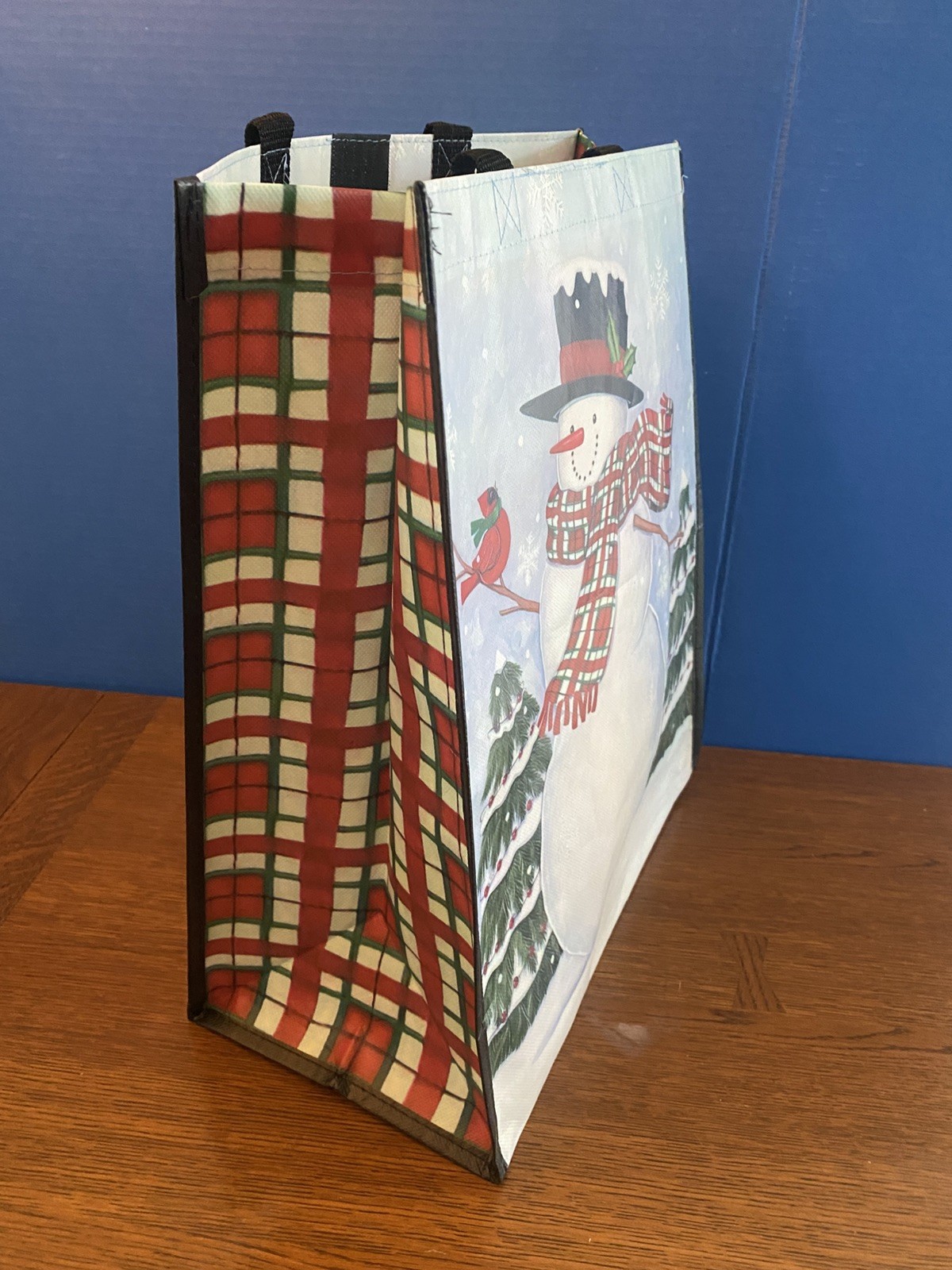 New Hallmark Snowman Winter Wonders Lot of 2 Reusable Bags