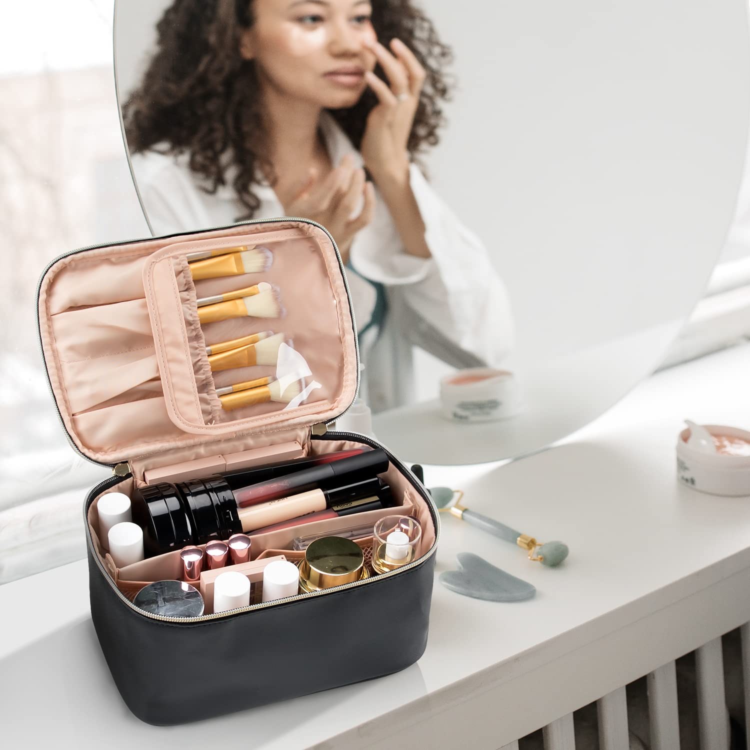 OCHEAL Makeup Bag, Portable Cosmetic Large Capacity Medium, 001_Black