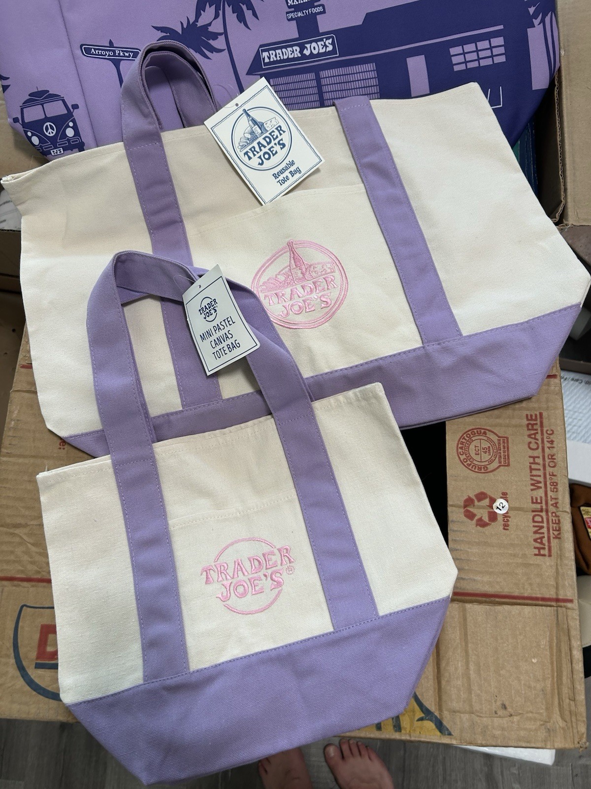 NWT Trader Joe’s 3 Lavender Reusable Canvas Tote Bag Large and Mini Set Fast