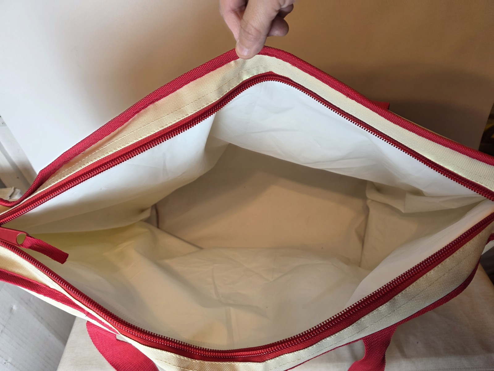 Costco Wholesale Canvas Red XL Large Zip Up Insulated Cooler Tote Shopping Bag