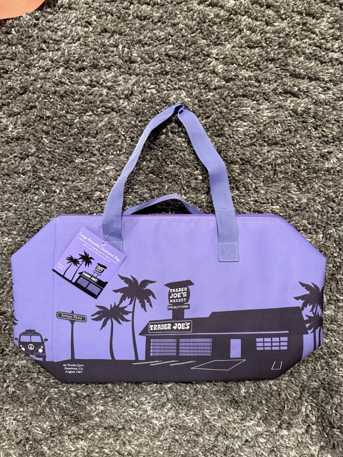 Trader Joe’s Large Insulated Reusable Tote Shopping Bag Lavender Purple 8Gallon