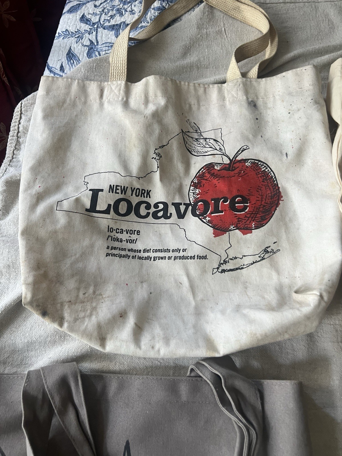 Lot of 6 NYC Canvas Tote Bags – Starbucks, Strand, NYT, Rethink, Locavore