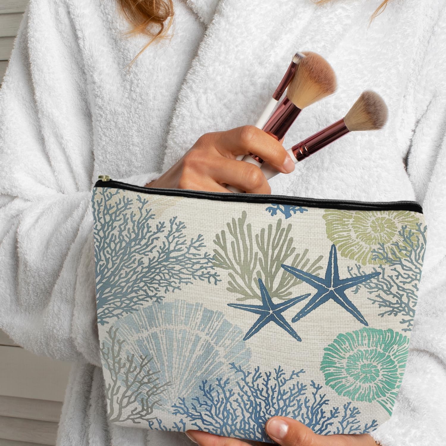 ignytiger Blue Coastal Seashell Makeup Bag, Summer Beach Gifts Sea Animal