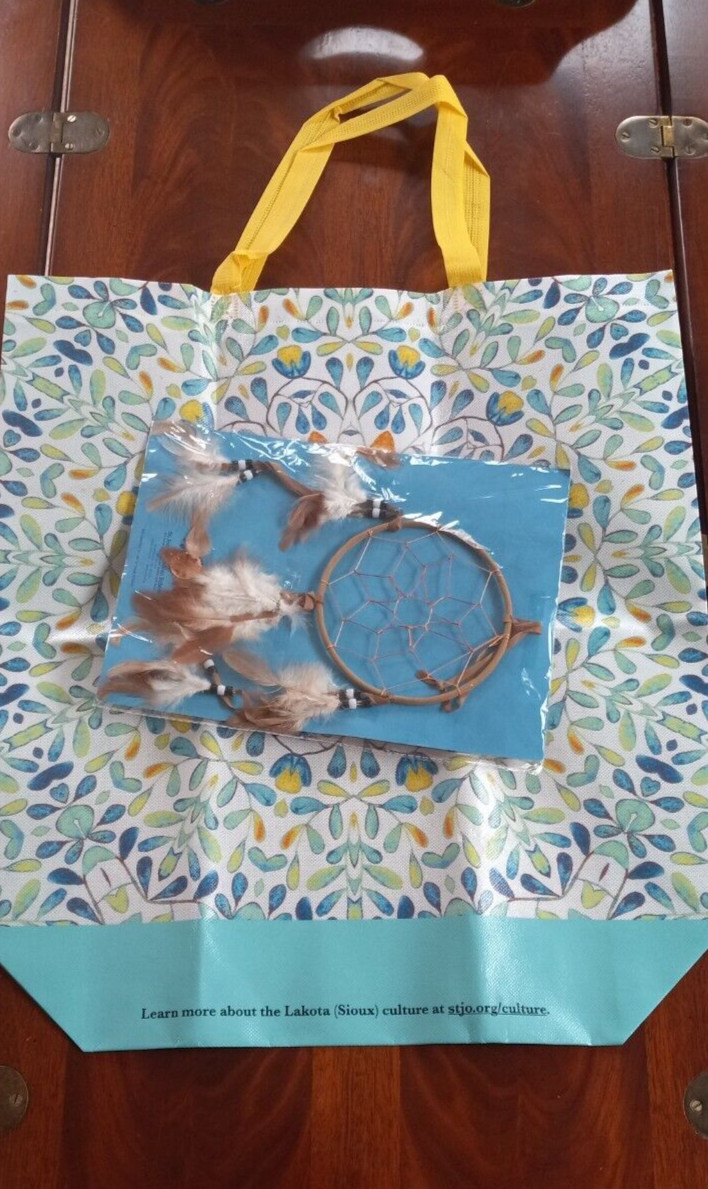 St Joseph’s Indian School Vinyl Tote Bag 17 x 18 x 6 in. & Dreamcatcher; NEW